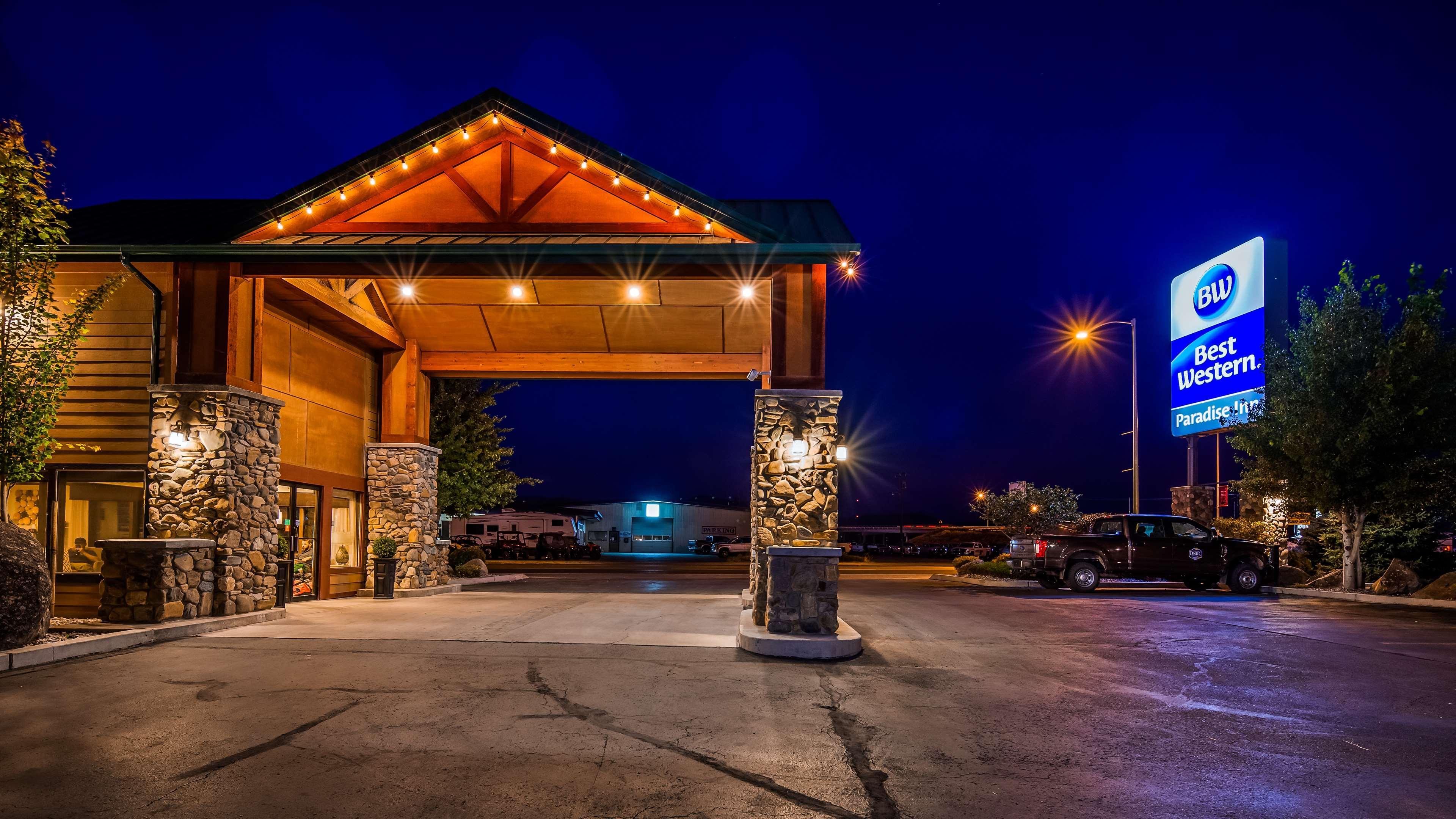 Western Paradise 3* Dillon
