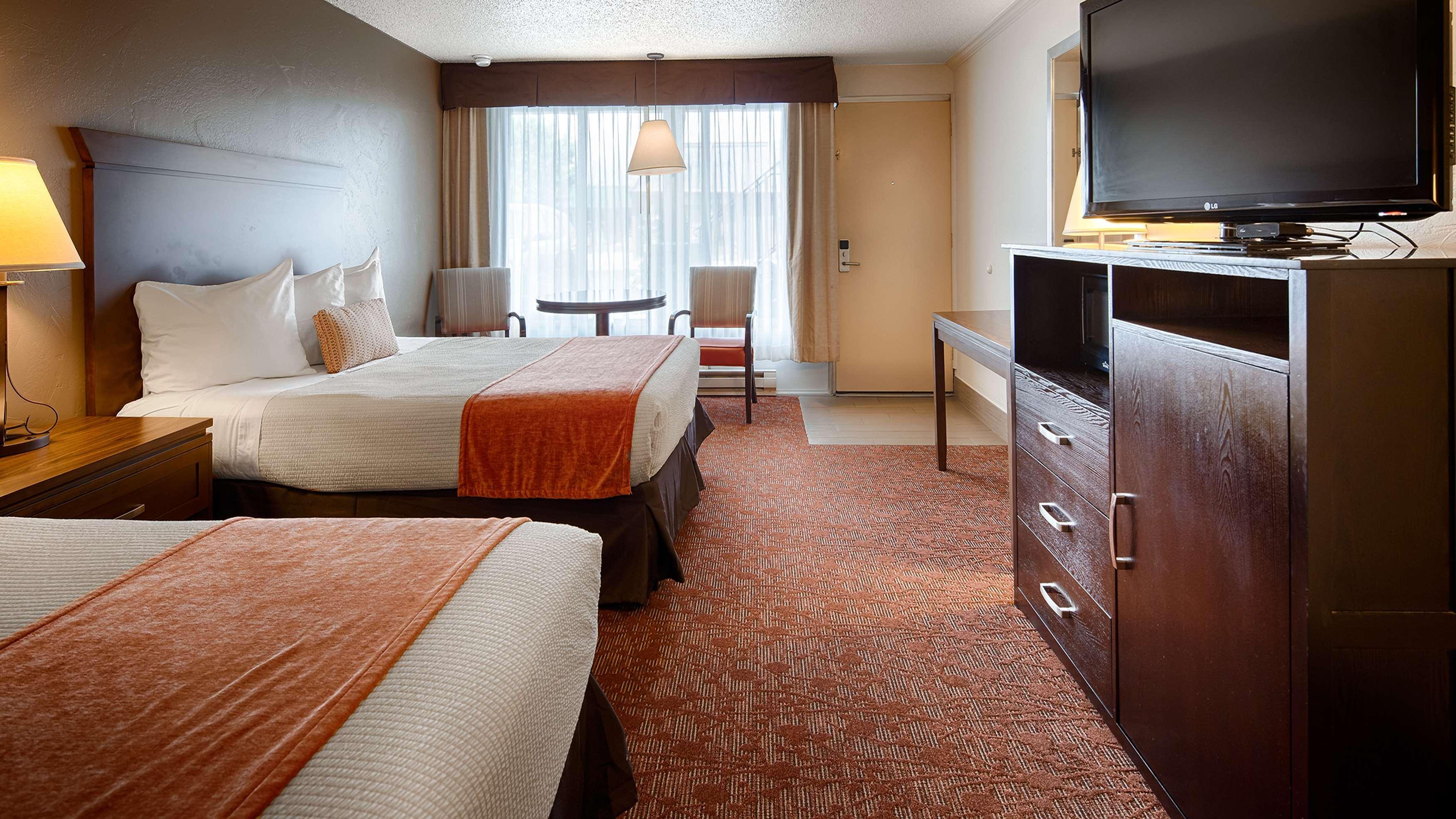 Western Paradise Hotel 3*