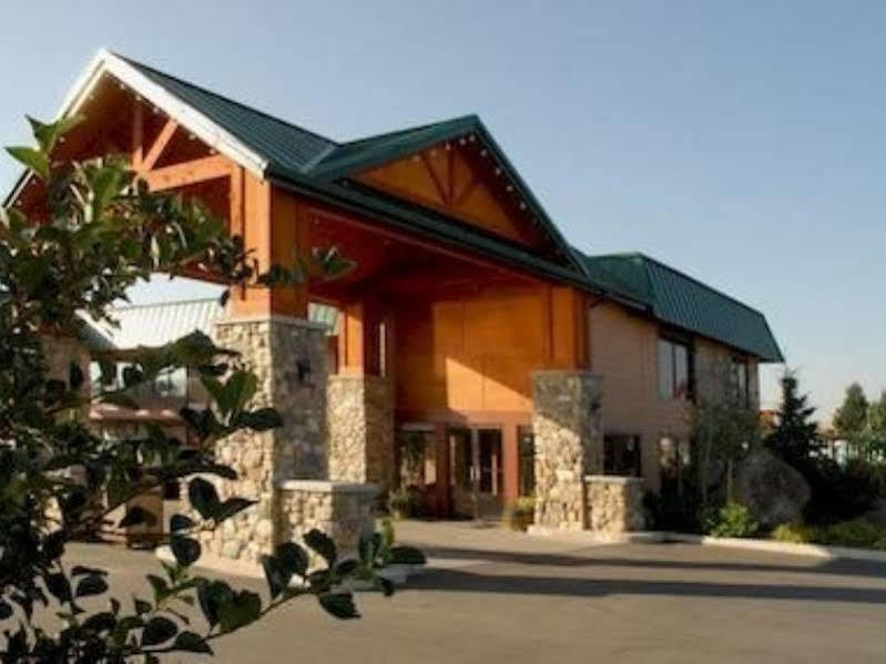 Western Paradise 3* Dillon